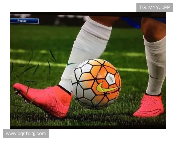 张芳独家揭秘足球技巧与心得分享助你提升球技与比赛表现